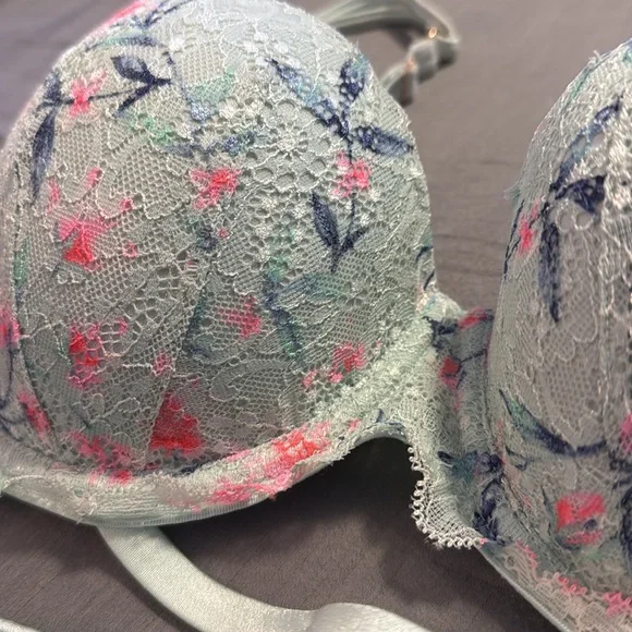 NWOT💥 PINK by VS Lacy The Date Push Up Strappy Floral Bra 34D - Picture 4 of 7
